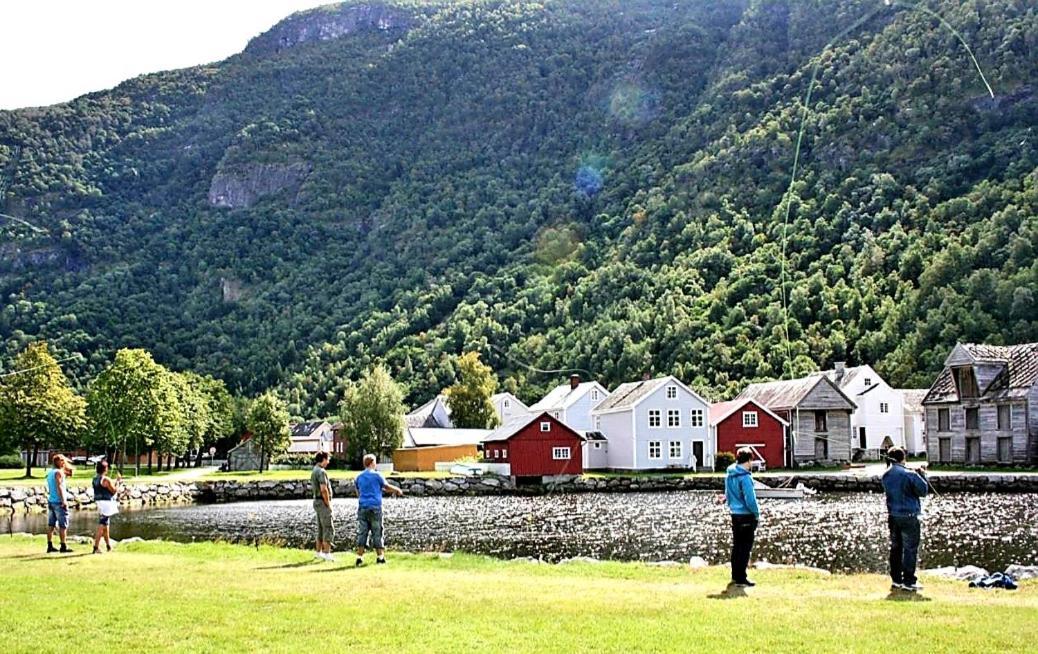 Kvammehuset Pa Gamle Laerdalsoyri Villa Luaran gambar