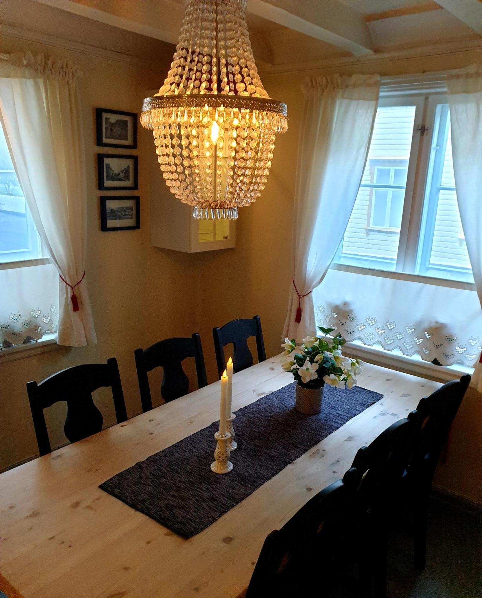 Kvammehuset Pa Gamle Laerdalsoyri Villa Luaran gambar