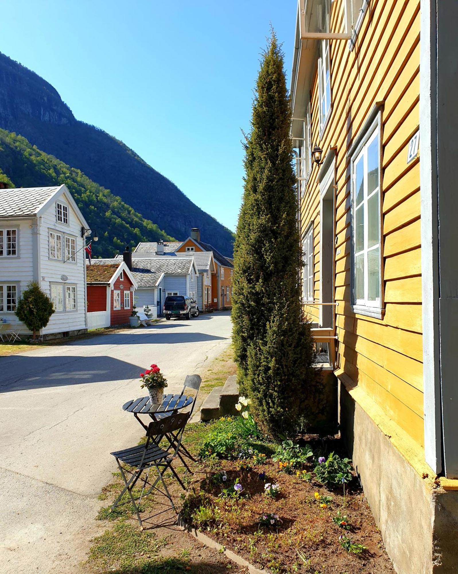 Kvammehuset Pa Gamle Laerdalsoyri Villa Luaran gambar